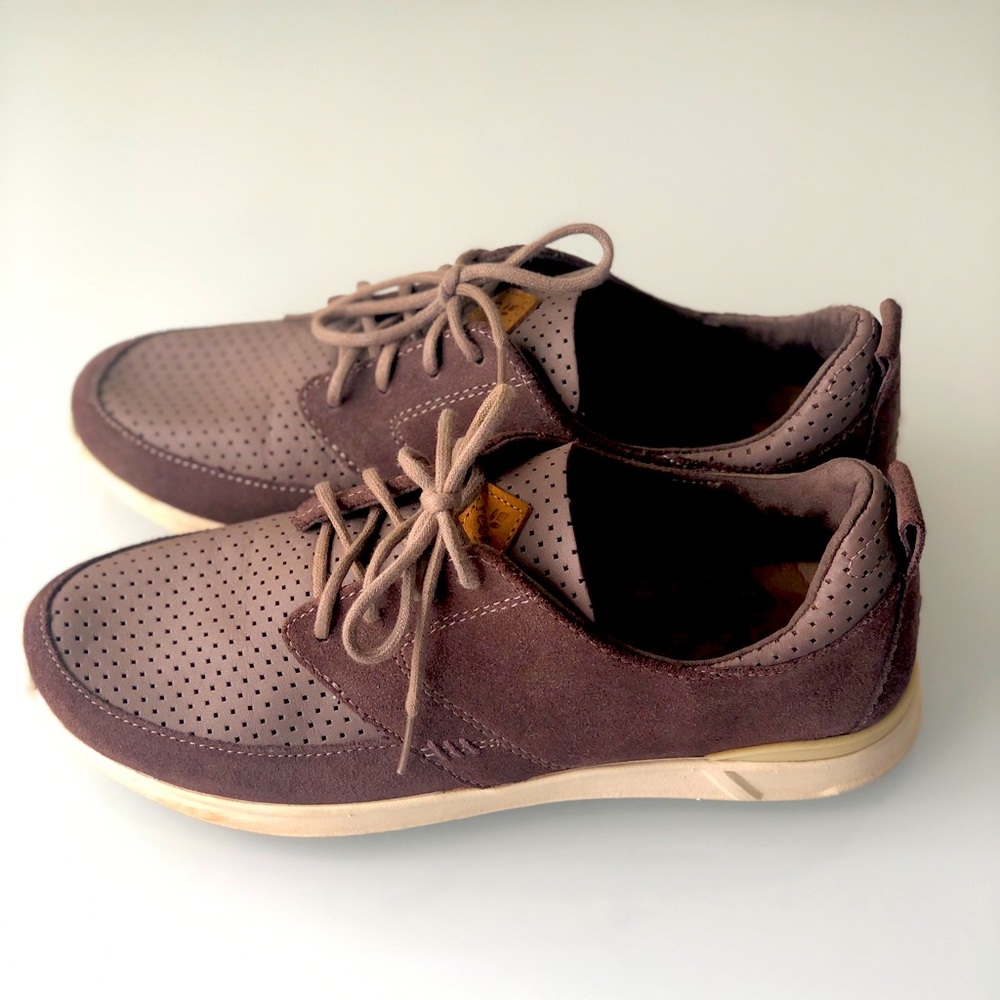 Reef Leather Shoes